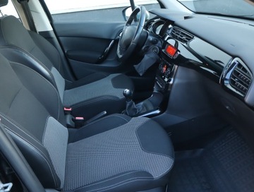 Citroen C3 II Hatchback facelifting 1.2 VTi 82KM 2014 Citroen C3 1.2 VTi, Salon Polska, Serwis ASO, zdjęcie 8