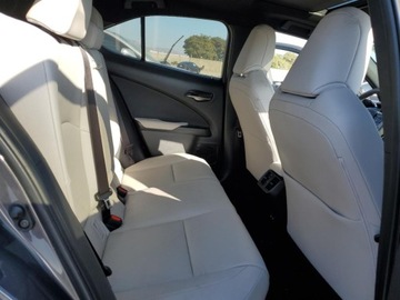 Lexus UX 2023 Lexus UX 250h Base 2023 2.0 Hybryda 181KM, zdjęcie 10