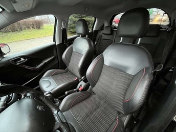 Peugeot 208 I Hatchback 5d Facelifting 1.2 PureTech 110KM 2017 Peugeot 208 1.2 benzyna 110 KM GT - LINE zarej w PL zadbany zamiana, zdjęcie 25