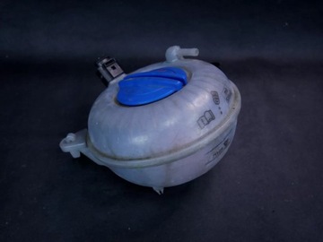 AUDI A3 8V 2.0 TDI NÁDRŽ VYROVNÁVACÍ 5Q0121407A