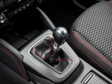 Ford Kuga III SUV Facelifting 1.5 EcoBoost 150KM 2025 Od ręki - ST-Line 1.5 EcoBoost 150KM / Pakiet Winter, zdjęcie 9