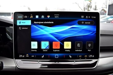 Volkswagen Golf VIII Variant 1.5 eTSI 150KM 2024 Volkswagen Golf Bezwypadkowy / Salon Polska /, zdjęcie 25