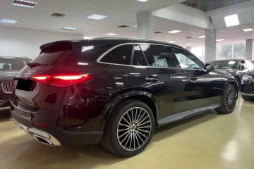 Mercedes GLC C254/X254 Coupe 2.0 220d 197KM 2025 MERCEDES-BENZ GLC 220 d 4-Matic AMG Line 2.0 (197KM) 2025, zdjęcie 4