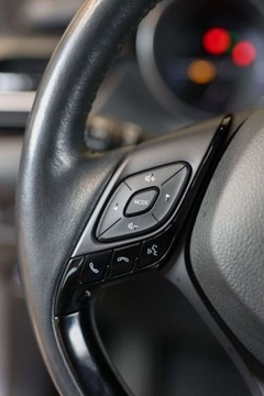 Toyota C-HR I Crossover Facelifting 1.8 Hybrid 122KM 2022 Toyota C-HR 1.8 Hybrid Style 1.8 Hybryda 122KM, zdjęcie 26