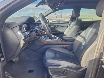 Audi Q8 2020 Audi Q8 Premium Plus S-Line 2020 3.0 Benzyna 335KM, zdjęcie 7
