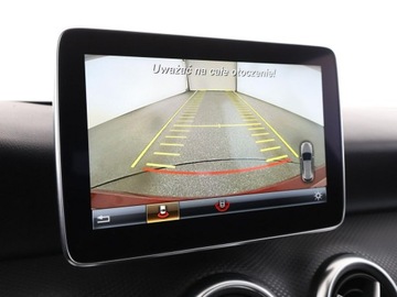 Mercedes Klasa A W176 Hatchback 5d Facelifting 180 122KM 2015 Mercedes A 180 półskóra navi grzane fotele, zdjęcie 23