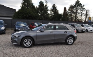 Mercedes Klasa A W177/V177 Hatchback 1.3 200 163KM 2018 Mercedes-Benz Klasa A A200 Automat Benzyna Kamera Nawigacja 1.3 Benzyna, zdjęcie 10