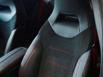 Mercedes Klasa A W177/V177 Hatchback AMG Facelifting 2.0 A35 306KM 2025 MERCEDES-BENZ A Klasa 35 AMG 4-Matic 2.0 (306KM) 2025, zdjęcie 3