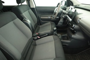 Citroen C4 Cactus Crossover 1.2 PureTech 82KM 2016 Citroen C4 Cactus 1.2 PureTech, Salon Polska, zdjęcie 6