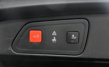 Peugeot 3008 II Crossover 1.6 BlueHDi 120KM 2017 Peugeot 3008 SKORA GT FULL Navi. BLIS linne assist Grzane fotele 1.6 120KM, zdjęcie 23