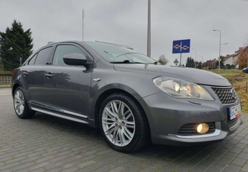 Suzuki Kizashi 2.4 VVT 178KM 2010 Suzuki Kizashi 2.4 178KM 4x4 Automat BiXenon Navi 2xCzujniki Parkowania 2.4, zdjęcie 13