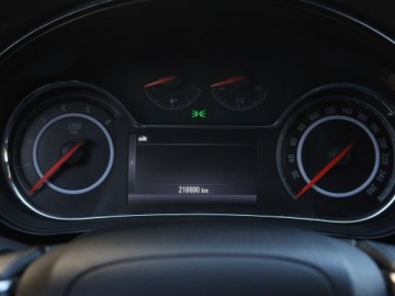 Opel Insignia I Sports Tourer Facelifting 2.0 CDTI BiTurbo ECOTEC 195KM 2015 Opel Insignia 2.0 BiTurbo CDTI, 191 KM, Automat, zdjęcie 10