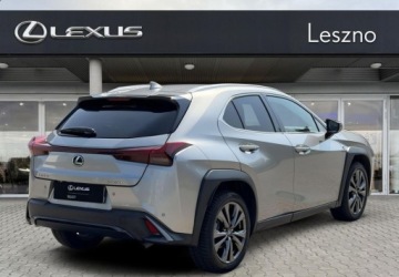 Lexus UX Crossover Facelifting 2.0 250h 184KM 2023 Lexus UX 250h GPF F Sport Design 2WD ASO VAT 23 Lexus Leszno 2.0, zdjęcie 2