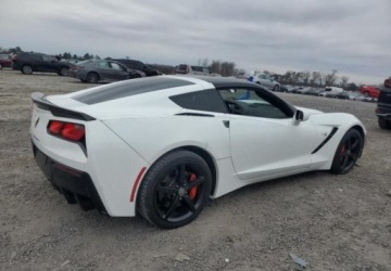 Chevrolet Corvette C7 Coupe 6.2 V8 Z06 659KM 2014 Chevrolet Corvette Auta z USA - Zapytaj o wiecej ofert 6.2 Benzyna 659KM, zdjęcie 12