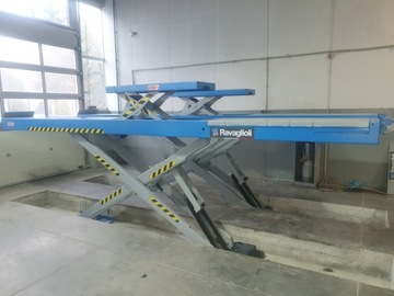 Диагностический ножничный подъемник Ravaglioli