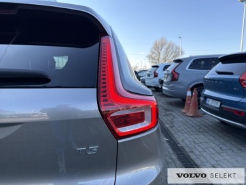 Volvo XC40 Crossover 1.5 T3 163KM 2020 Volvo XC 40 XC40 T3 Momentum Pro aut, Pakiet Park, zdjęcie 27
