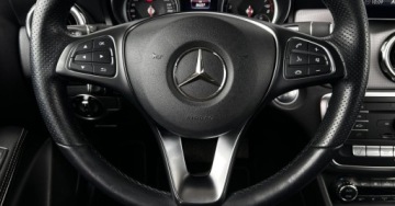 Mercedes GLA I Off-Roader Facelifting 1.6 200 156KM 2019 Mercedes-Benz GLA Salon PL Od Dealera Czujniki Tempomat CarPlay Android FV, zdjęcie 13