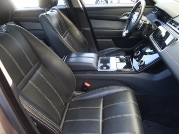 Land Rover Range Rover Velar SUV 2.0 SD4 240KM 2017 Land Rover Range Rover Velar D240, Salon Polska, zdjęcie 8