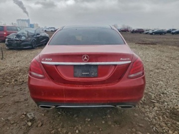 Mercedes Klasa C W205 2018 Mercedes-Benz Klasa C 300 4Matic 2018 2.0 Benzyna 241KM, zdjęcie 2