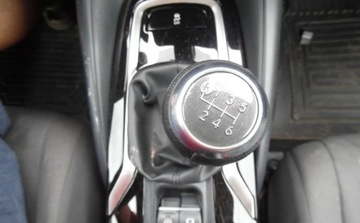 Toyota Corolla XII Sedan 1.5 VVT-i 125KM 2022 Toyota Corolla I rej. 042023r, Salonowa, 1.5 Benzyna, Uszkodzony przod. VA, zdjęcie 16