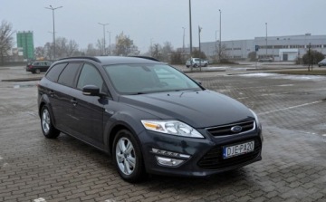 Ford Mondeo IV Kombi 1.6 Duratorq TDCi 115KM 2012 Ford Mondeo SW Lift 2012 r. Bezwypadkowy 1.6 Diesel 115KM, zdjęcie 5