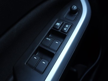 Suzuki Vitara III SUV 1.6 VVT 120KM 2017 Suzuki Vitara 1.6 VVT, Salon Polska, zdjęcie 15