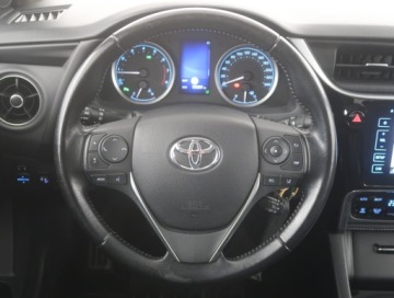 Toyota Corolla XI Sedan Facelifting 1,6 Valvematic 132KM 2017 Toyota Corolla 1.6 Valvematic, Salon Polska, zdjęcie 14