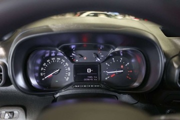 Toyota 2024 Toyota Proace City City 1.5 D-4D Long 2,4t Active 1.5 Diesel 102KM, zdjęcie 4