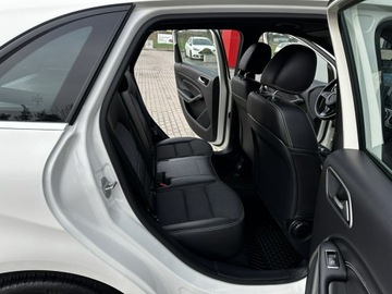 Mercedes Klasa B W246 Sports Tourer Facelifting 1.5 180 d BlueEFFICIENCY Edition 109KM 2016 Mercedes B 180 2kpl.kół! Półskóra Grzane, zdjęcie 10