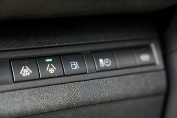 Peugeot 3008 II Plug-In Hybrid Facelifting 1.6 HYBRID4 300KM 2022 Peugeot 3008 GT full led skóra masaze ACC kamera, zdjęcie 19