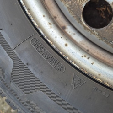 CELOROČNÍ KOLA 16'' VW TRANSPORTER T5 T6 215/65 R16C 2021R
