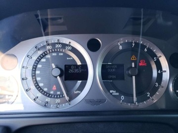 Aston Martin V8 Vantage III 2008 Aston Martin V8 Vantage 2006 4.3l 4.3 Benzyna 380KM, zdjęcie 8