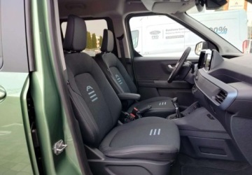 Ford Tourneo Courier II 1.0 EcoBoost 125KM 2026 Ford Tourneo Courier Ford Tourneo Courier 1.0 EcoBoost Active Benzyna 125KM, zdjęcie 5