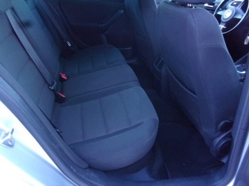 Volkswagen Golf VI Variant 1.6 TDI-CR DPF BlueMotion 105KM 2010 Volkswagen Golf Automat Bluemotion, zdjęcie 12