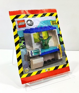 KLOCKI LEGO JURASSIC WORLD 122404 DINOZAUR W LABORATORIUM / SASZETKA