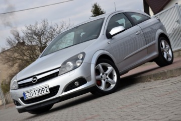 Opel Astra H Hatchback 5d 1.8 ECOTEC 140KM 2006 Opel Astra H GTC Sport 1.8 16V 140KM Wyposażona, Zadbana, BEZ Wkładu ZOBACZ, zdjęcie 4