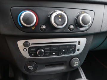 Renault Megane III Grandtour Facelifting 2013 Energy TCe 115KM 2014 Renault Megane 1.2 TCe, Klima, Parktronic, zdjęcie 11