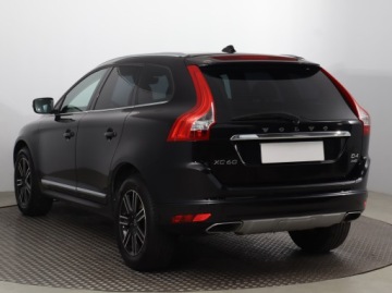 Volvo XC60 I SUV Facelifting 2.4 D4 190KM 2017 Volvo XC60 D4, Salon Polska, Serwis ASO, 187 KM, zdjęcie 3