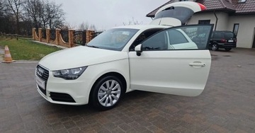 Audi A1 I Hatchback 3d 1.6 TDI 105KM 2012 Audi A1 Audi A1 1.6 TDI Ambition, zdjęcie 18