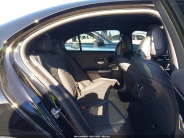 Mercedes Klasa C W206 2025 Mercedes-Benz Klasa C 300 2025 2.0l 2.0 Benzyna 255KM, zdjęcie 12