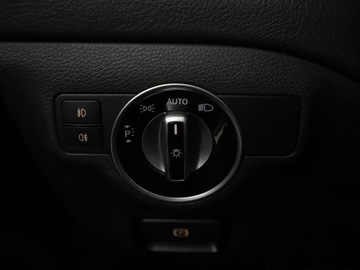 Mercedes GLA I Off-roader 1.6 200 156KM 2015 Mercedes GLA 200 automat grzane fotele navi, zdjęcie 34