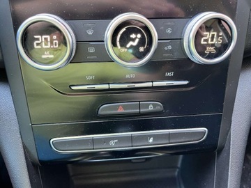 Renault Megane IV Grandtour Facelifting 1.3 TCe 140KM 2021 Renault Megane 1.3 benzyna 140 KM automat salon Polska zadbany zamiana, zdjęcie 19