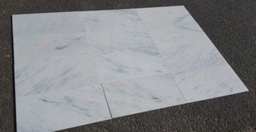 PŁYTKI MARMUROWE BIANCO CALACATTA CREMO