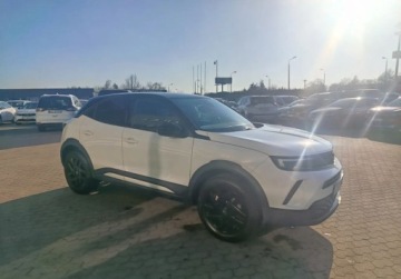 Opel Mokka II SUV 1.2 Turbo 130KM 2024 Opel Mokka Pierwszy wlasciciel. Salon Polska 1.2 Benzyna 130KM, zdjęcie 3