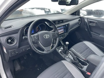 Toyota Auris II Touring Sports Facelifting 1.6 Valvematic 132KM 2017 Toyota Auris Klimatronik Podgrzewanie Tempomat, zdjęcie 6
