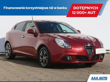 Alfa Romeo Giulietta 1.4 T MultiAir, Salon Polska