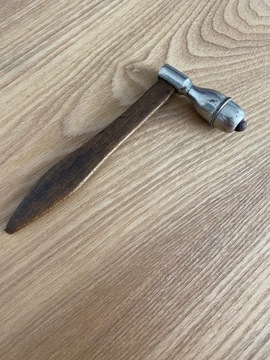 СТАРЫЙ НЕВРОЛОГИЧЕСКИЙ МОЛОТОК