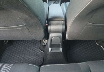 Volkswagen Polo V Hatchback 5d 1.6 TDI-CR DPF 90KM 2013 Volkswagen Polo Volkswagen Polo Match 1.6 TDI 90 KM PolSkory PDC Klimatyza, zdjęcie 32