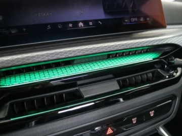 BMW Seria 3 G20-G21 Limuzyna 2.0 320i 184KM 2025 BMW Seria 3 BMW 320i xDrive Sedan 2.0 Benzyna 184KM, zdjęcie 15