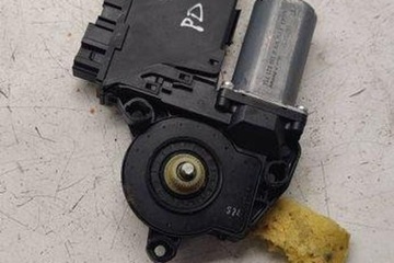 MOTOREK OKNO PŘEDNÍCH LEVÝCH DVEŘE AUDI A4 AVANT (8ED, B7)